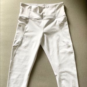 Athleta Capri Leggings (S) Like New